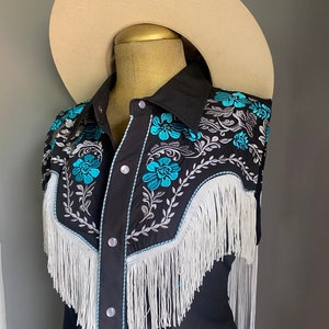 Womens Fringe White Embroidered Western-style Blouse 44179 main image 1
