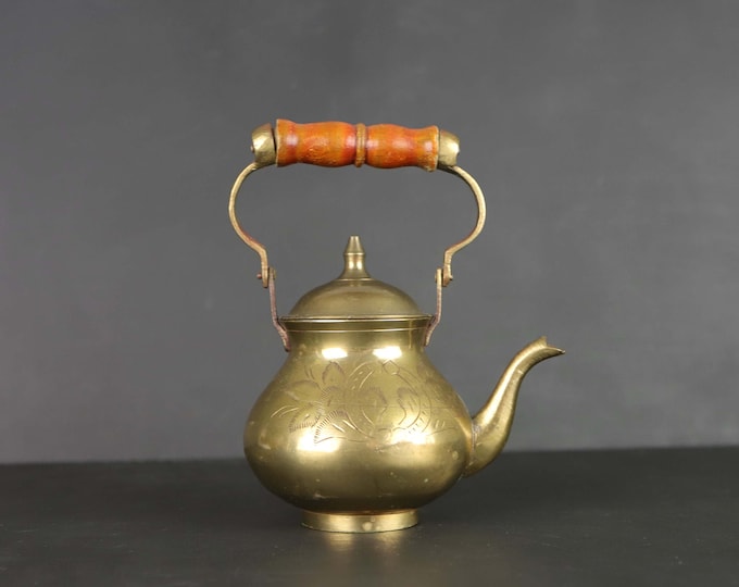 Vintage Etched Brass Teapot: Farmhouse Decor with Wood Handle