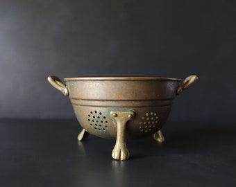 Rustic Copper Colander Strainer Lion Paw Footed Sieve Bowl