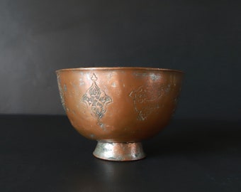 Antique Copper Bowl Artisan Handmade Stamped Rustic Primitive Trinket Catchall READ