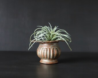 Vintage Copper Bowl Vase Artisan Arts and Crafts Handmade Container Tinned United Arab Republic Container