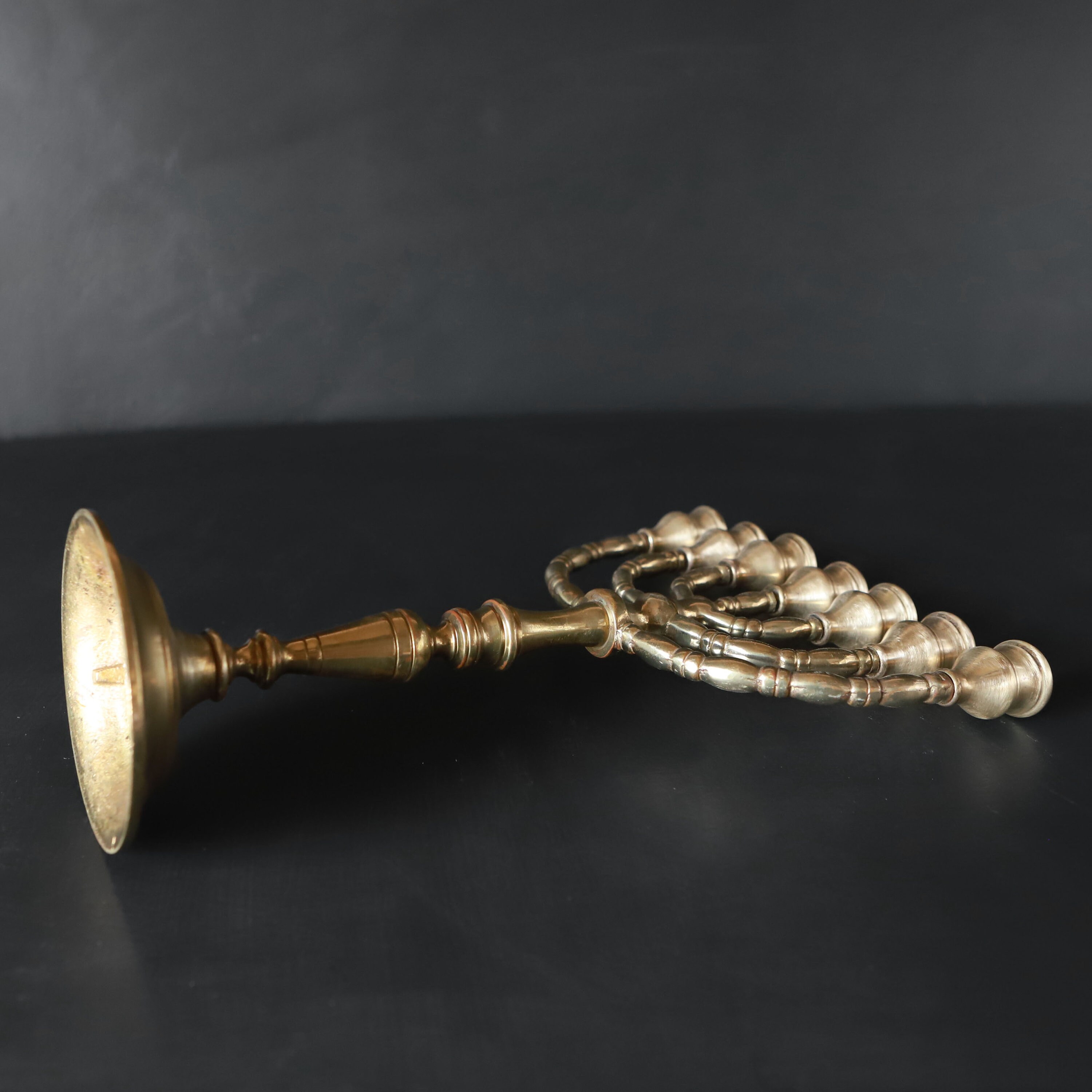 Brass Menorah brass candle holder 7 arms, 70s | intOndo Vintage Brass 7-Arm Menorah: Bamboo Style Hanukkah Candelabra main image 2