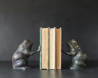 Lillian Vernon Frog Bookends Vintage Toads Cast Metal Library Nursery Bookshelf Decor