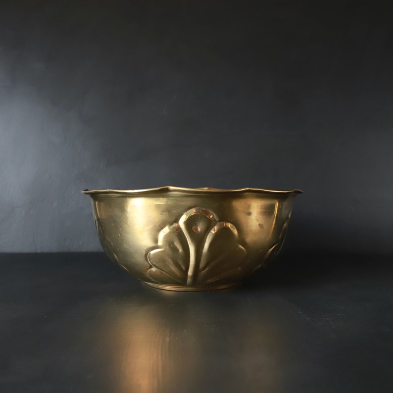 Ruffled Brass Fruit Bowl Large Embossed Lotus Leaves Farmhouse Etsy