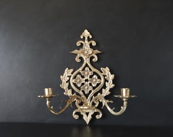 Vintage Brass Sconce Candlestick Holder 13 3/4” Tall Flower Blossoms 2 Arm Fleur de Lis Garland French Wall Hanging Taper Candles