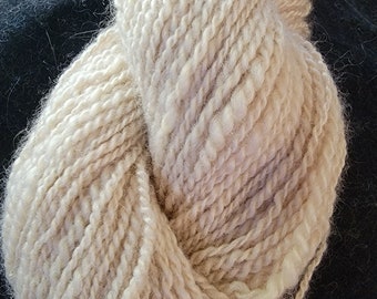 100% cashmere yarn handspun cream dk weight 150 yards 1.3 oz spun from premium cashmere