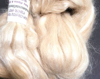 Combed top Baby Alpaca & Tussah Silk 50/50 Fawn 2 oz