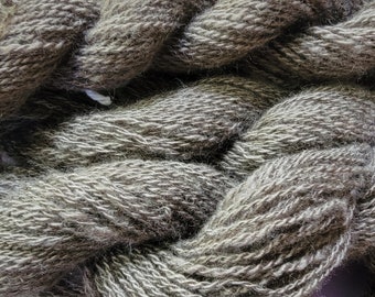 Musk Ox 100% qiviut handspun yarn 100 yards 17-18 gram fingering weight