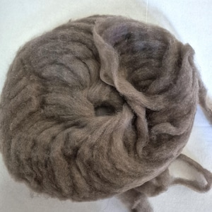 CRAZY Qiviut - Musk Ox 100% Sliver Pencil Roving spinning fiber 1 ounce image 1