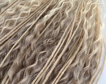 Extensiones de rastas sintéticas de color beige a rubio: rastas falsas de doble punta
