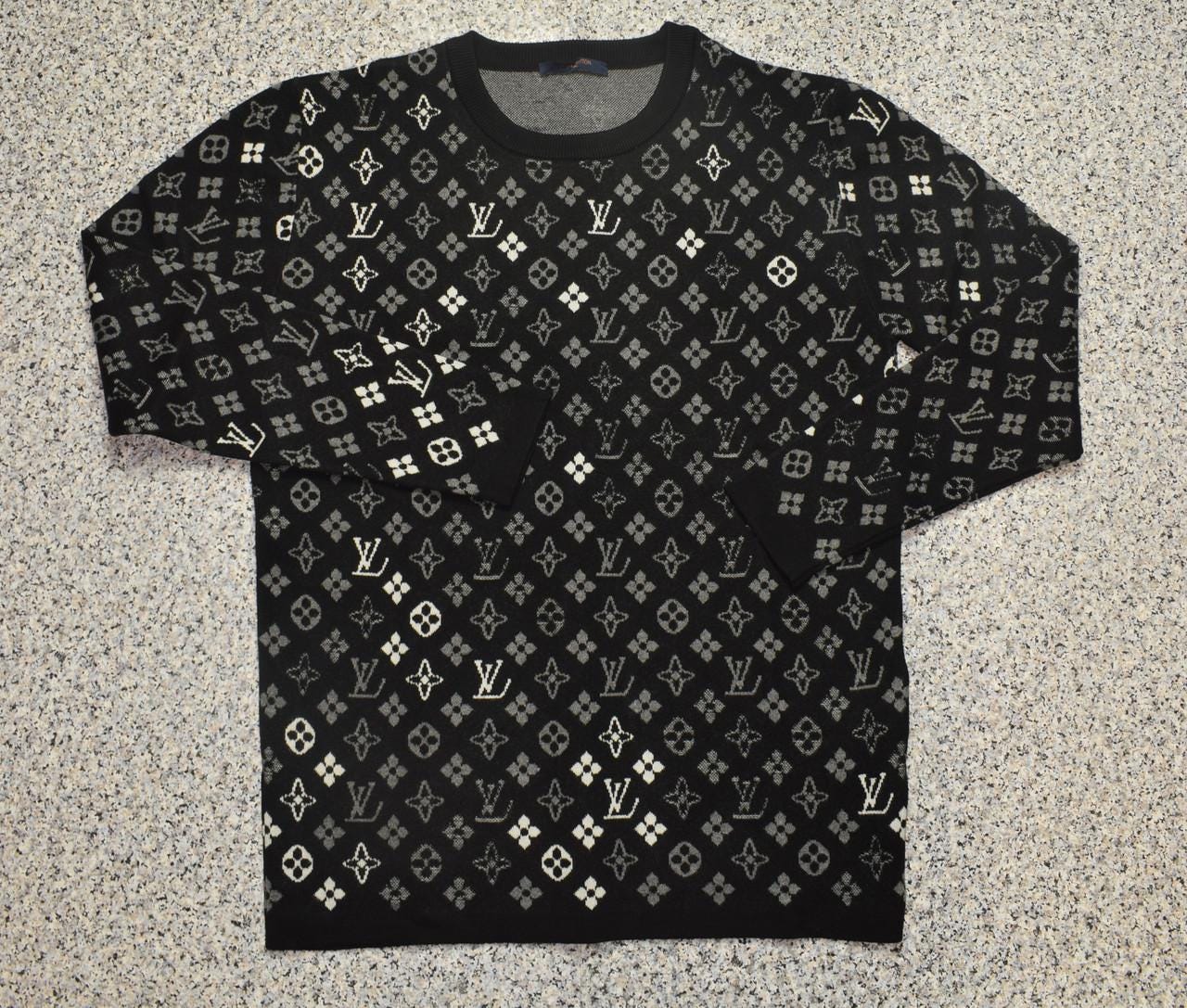 Louis Vuitton, Vintage Louis Vuitton Mens Sweater Size US L