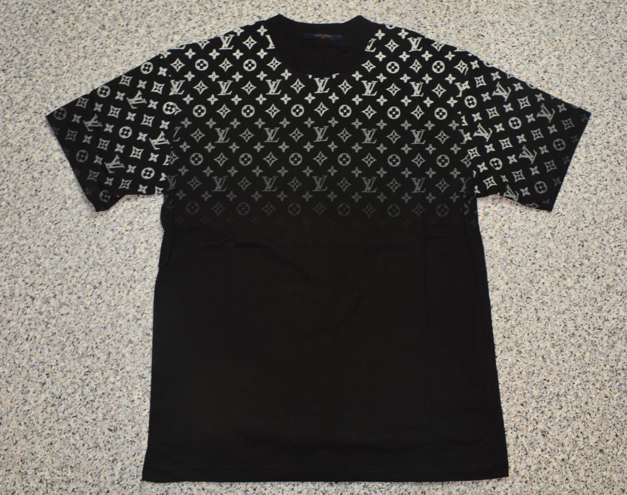 Vintage Louis Vuitton Mens T-shirt Size US L - Etsy