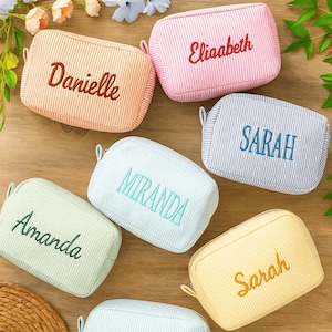 Personalisierte bestickte Schminktasche, Kosmetiktasche mit individuellem Namen, Brautjungfer Geschenk, Reiseveranstalter, Geburtstagsgeschenk für Sie