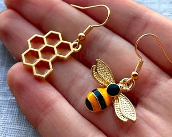Bee Earrings: Bumblebee Honeycomb Earrings Set, Bumblebee Dangle Earrings, Bee Honey, Cute Earrings, Bee Studs Earrings, Honeycomb Earrings