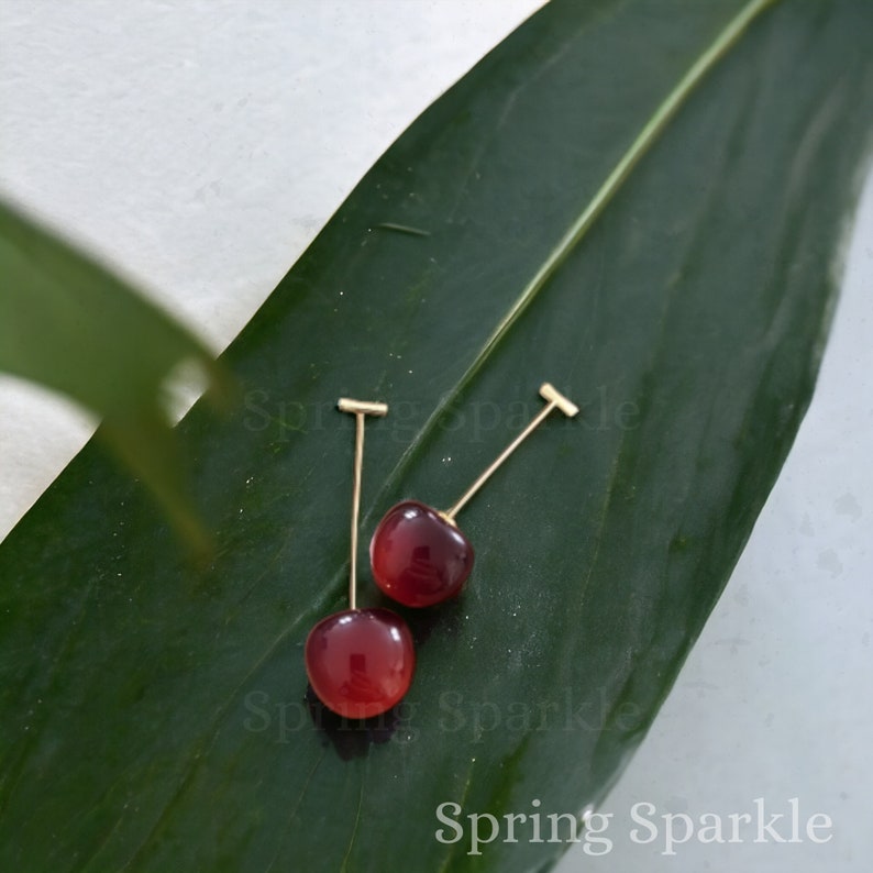 Cherry Earrings: Cherries Earrings, Cherry Drop Earrings, Resin earrings, Cherry Necklace, Fruit Earrings, Food Earrings, Cute Earrings, zdjęcie 7