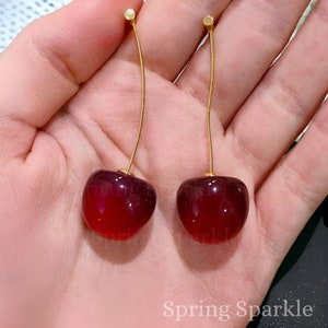 Cherry Earrings: Cherries Earrings, Cherry Drop Earrings, Resin earrings, Cherry Necklace, Fruit Earrings, Food Earrings, Cute Earrings, zdjęcie 6