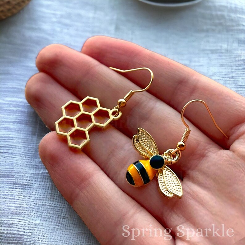 Bee Earrings: Bumblebee Honeycomb Earrings Set, Bumblebee Dangle Earrings, Bee Honey, Cute Earrings, Bee Studs Earrings, Honeycomb Earrings zdjęcie 2