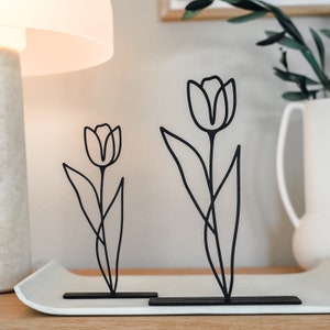 Line Art Tulpen zum Hinstellen Holzdeko Frühling filigrane Blumen aus Holz Frühlingsdeko Bild 7