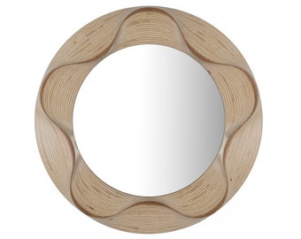 Starfish Sapele 70cm wooden mirror - 70 cm mirror - Round wooden mirror - Eye-catching mirror - Unusual mirror - Sapele wood mirror