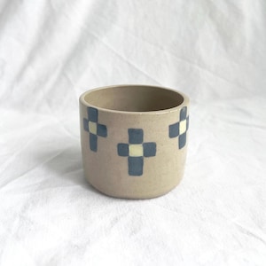 handmade ceramic pot cup