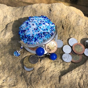 Blue crochet beaded coin purse. Seed bead purse. Jewellery case. Mini purse. ChapStick case. Best woman gift. Birthday gift. Handmade bag image 9