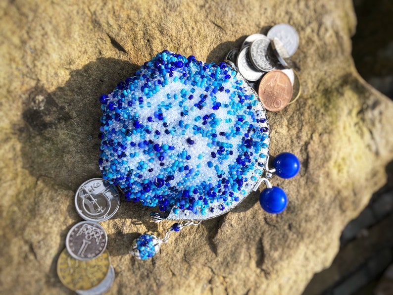 Blue crochet beaded coin purse. Seed bead purse. Jewellery case. Mini purse. ChapStick case. Best woman gift. Birthday gift. Handmade bag image 5