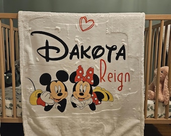 Custom name Mouse Baby blanket, Fleece Baby Blanket, Custom Blanket, Baby Toddler Gift, Personalized Baby blanket, Baby Shower Gift.
