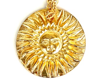 Sun Pendant on Chain Talisman Necklace Vintage 80s Sculpted Gold Tone Round Pendant