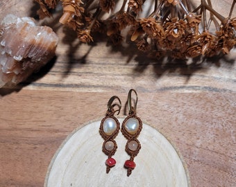 Macrame pearl earrings, macrame earrings freshwater pearl, red coral, peach moonstone pearl, macrame earrings, boho, pearl earrings