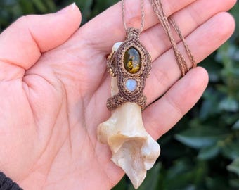 Macrame Necklace Deer Bone with Amber and Labradorite, Bone Necklace with Gemstones