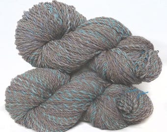 Handspun Yarn handdyed Shetland & Merino wool