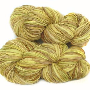 Handspun singles Yarn handdyed merino wool