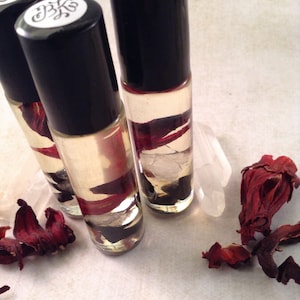 AMBER BEACH – Signature Gem & Botanical Roll-On Perfume Oil | Made to Order | Crystals + Flowers | 1/3 oz by BethKaya