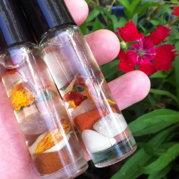 NAG CHAMPA Gem and Botanical Fragrance Gem Scent Pair | Glass