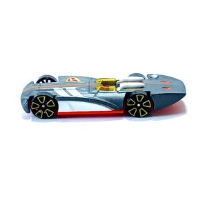 Hot Wheels 2007 Chevroletor Gold Rims excellent condition no chips or play wear