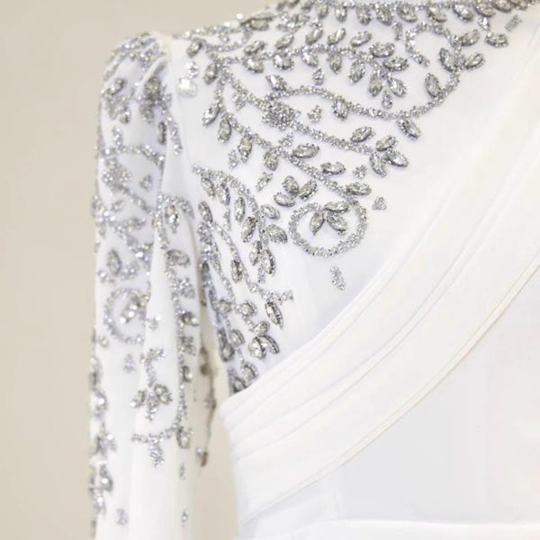 Vestido de noiva luxuoso e modesto, com cristais e contas, estilo muçulmano, drapeado | Elegante estilo Dubai