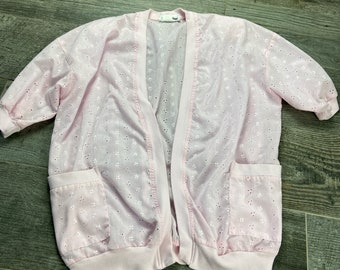 Vintage 80s Pastel Pink Eyelet Short Sleeve Buttonless Cottagecore Cardigan