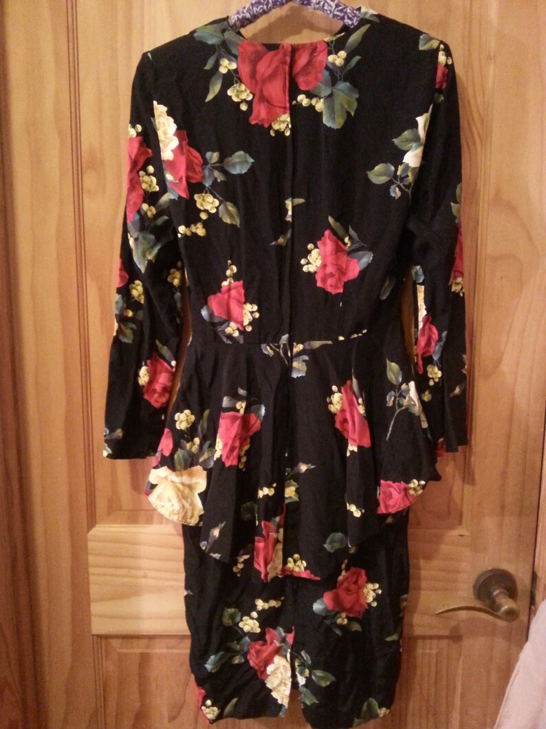 Vintage 80s 90s Floral Print Roses Romantic Peplum Long Sleeve Black Dress Size