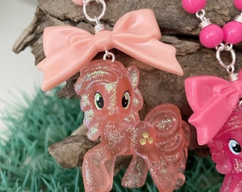 FHS *Crimson Gala* My Little Pony necklace G4