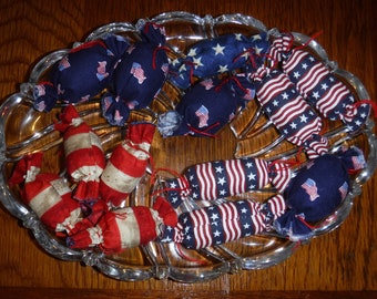 Set of 13 pieces Americana Stuff Handsewn Candy  Primitive Country Bowl Filler ornies