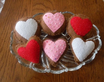 Set 6 Felt Cookie like Heart Ornies Bowl Fillers handsewn Valentine Pink Red