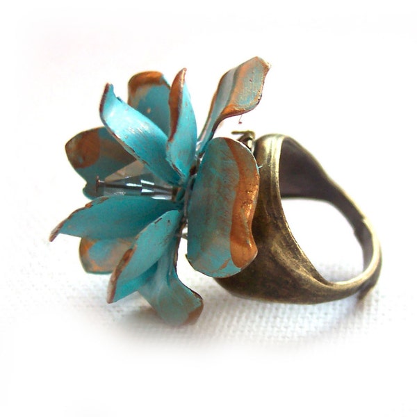 Gorgeous Aqua Blue Flower Ring with Swarovski Crystal Center
