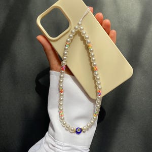 Aesthetic Beaded Phone Charm Strap – Colorful Keychain, Cute Bag Accessory, Wrist Lanyard, Kawaii Camera Charm Gift for Her