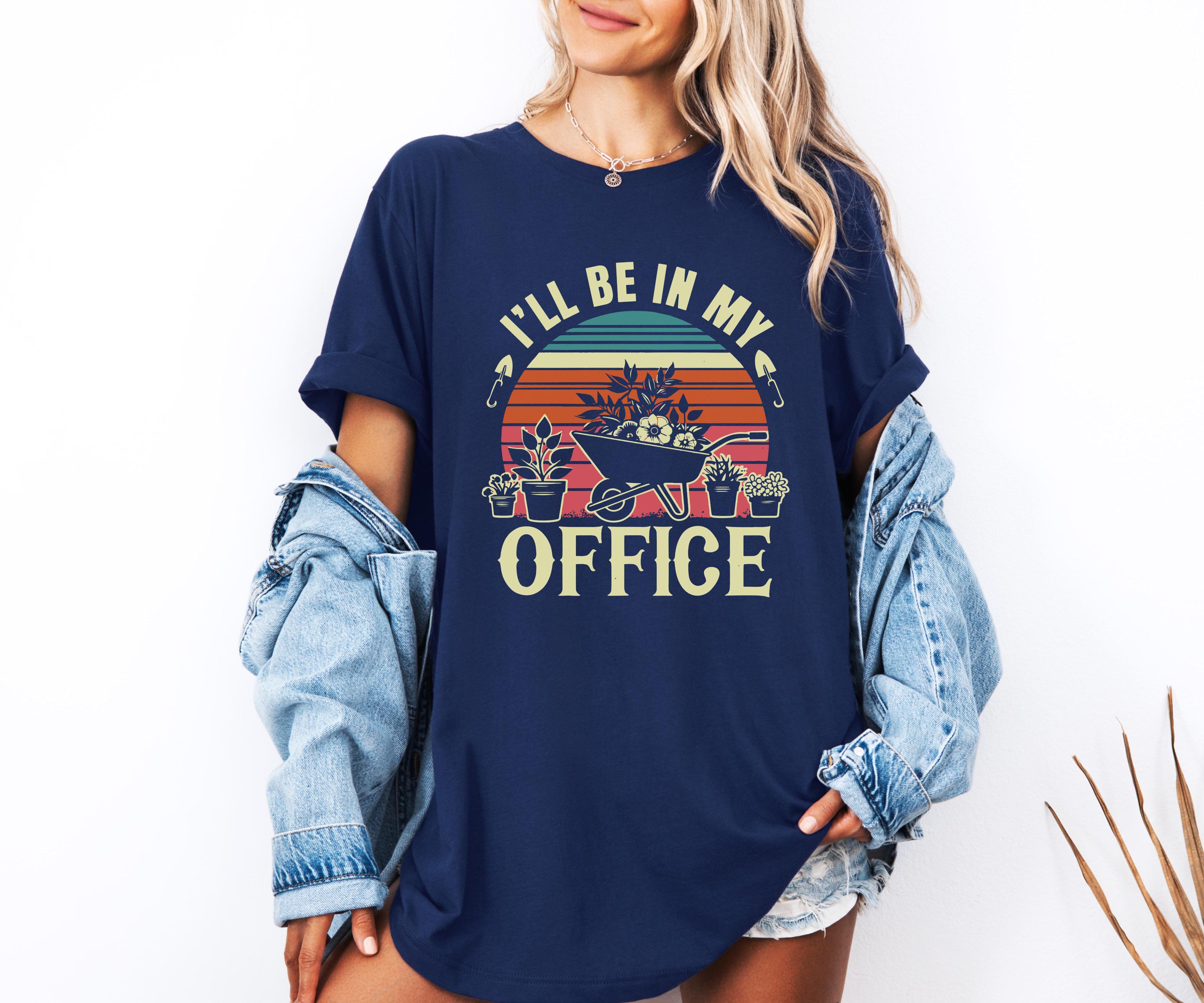 T-shirt per amanti del giardinaggio Sarò nel mio ufficio - Italia