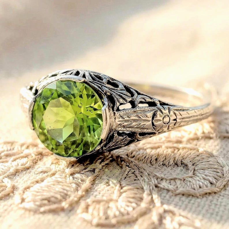 Filagree Ring Pattern Art Deco Natural Peridot Ring 925 Sterling Silver Filigree Vintage ...