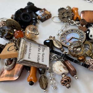 CABINET of CURIOSITIES Charm Bracelet image 7