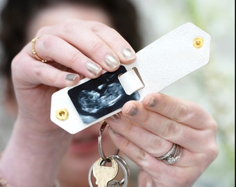 Personalised ultrasound Keyring, From the bump baby gift, Mother's day Keychain, Message keyring, Faux leather keyring, cream leather uk