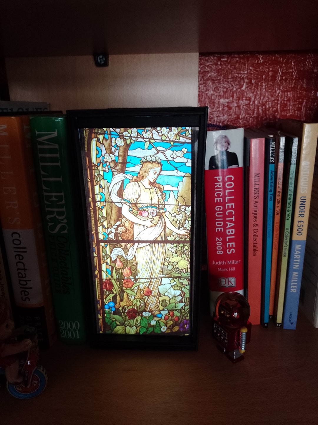 Light Box Book Nook , Stained Glass Effect, Miniature Room, Fairy