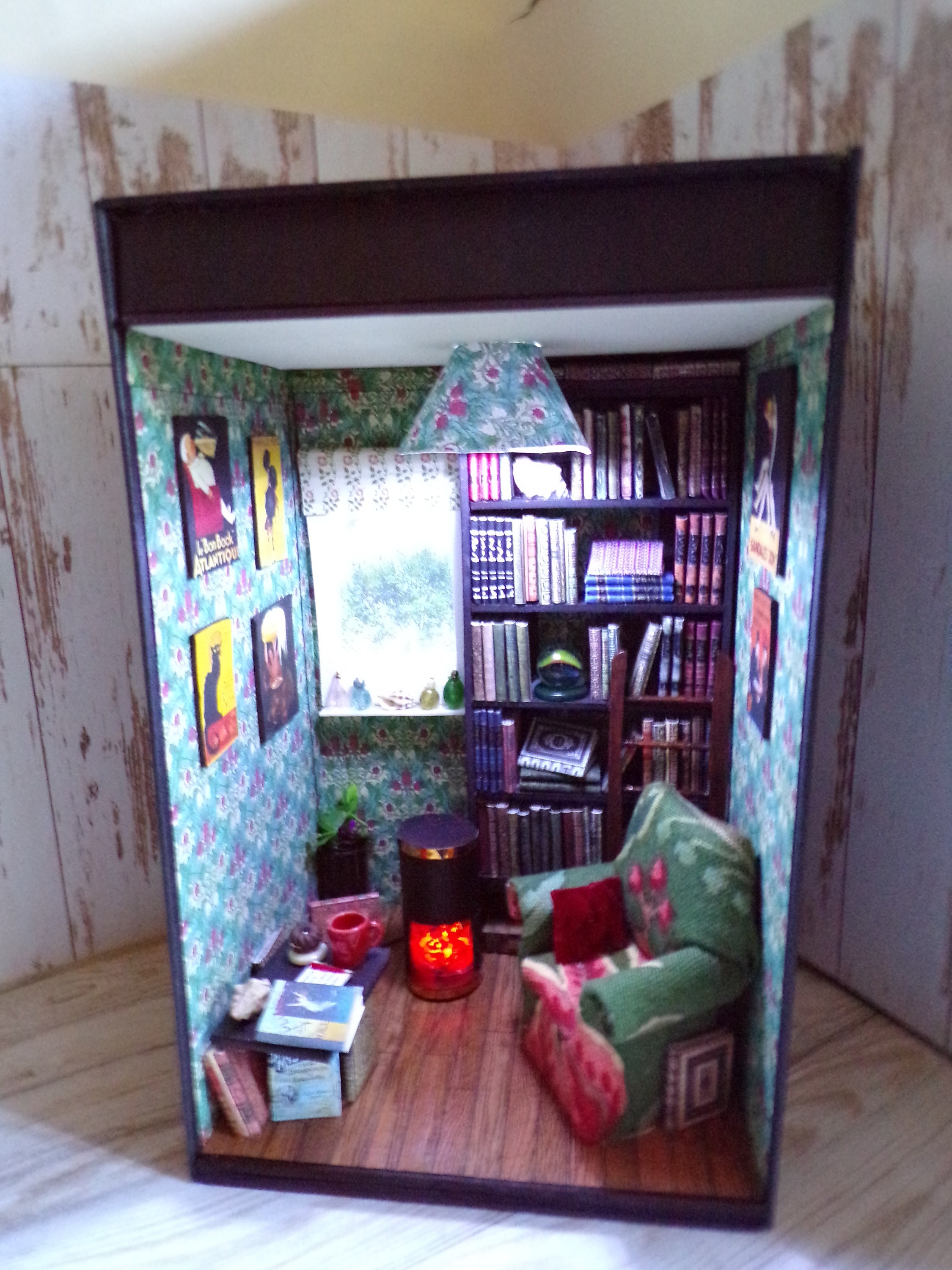 Booknook, Book Nook, Diorama. Book Alley Shelf Insert, Book Lover Gift,  Library Room, Heaps of Books, Cosy Chair. -  Sweden