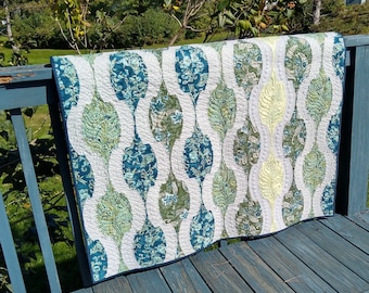 Modern Curve Quilt